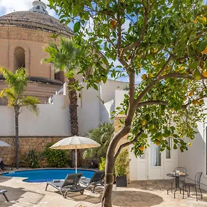 Dome Bed & Breakfast Mosta