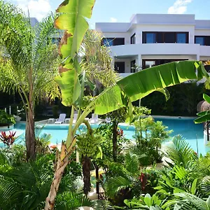 Intima Adults Only 3*, Tulum Pueblo Mexico